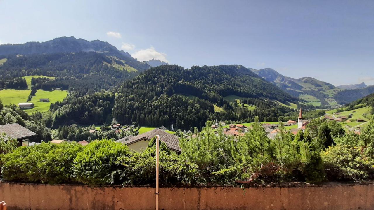 Apartament Chalet Erica Jaun Zewnętrze zdjęcie